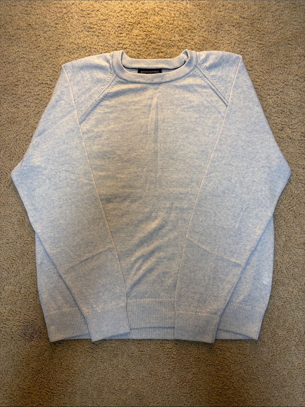 Banana Republic 100% Merino Wool Light Gray Crewneck Sweater
